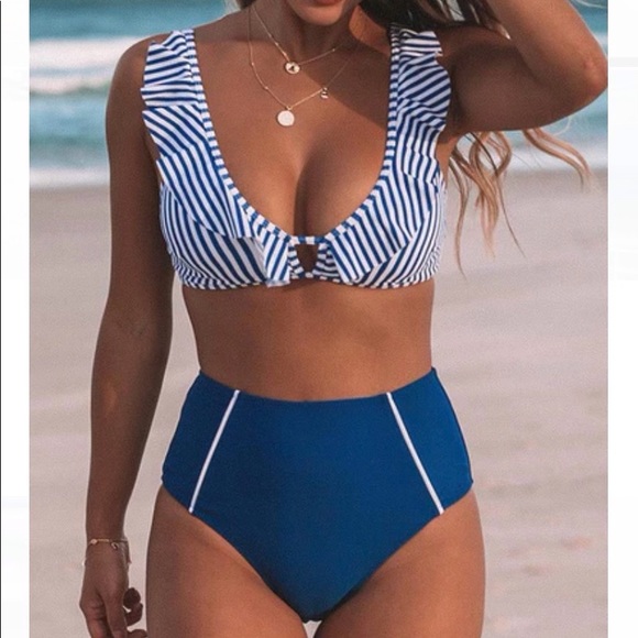 Cupshe Blue Striped And High Waisted Bikini Size Medium - Picture 1 of 8